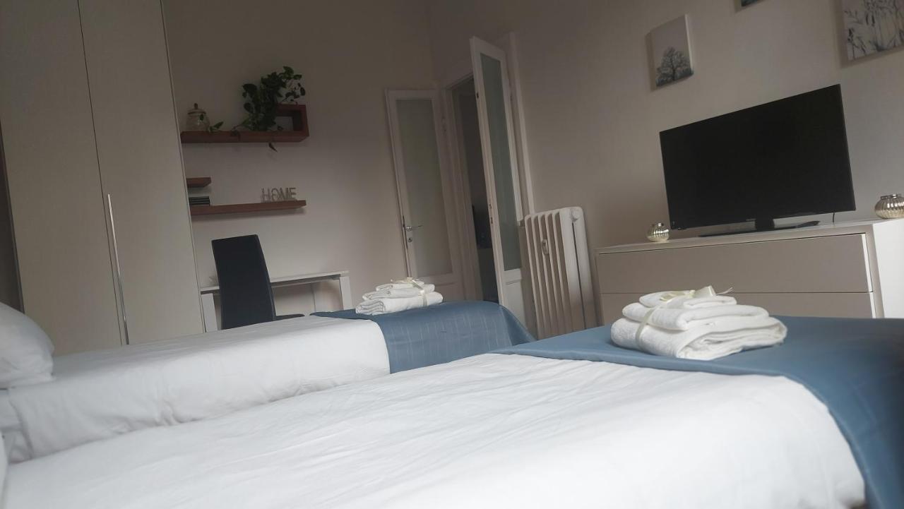 Civico 37 Casa Vacanze Porta Romana Milan Bagian luar foto
